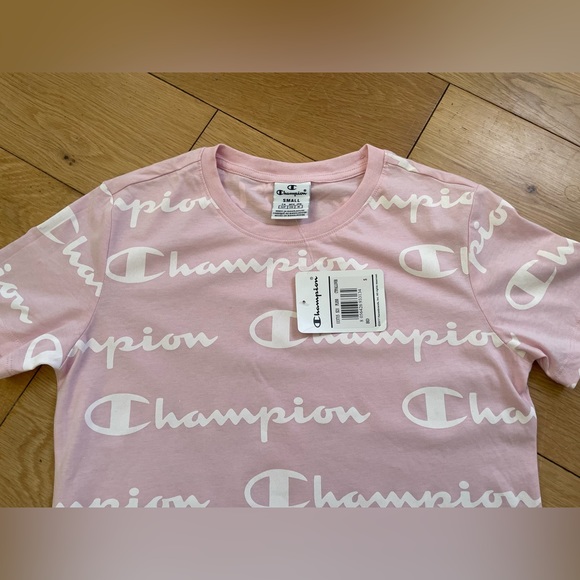 Champion Allover Print T-Shirt - Women’s Small - Spellout Logo Pink Summer BNWT - Picture 5 of 14